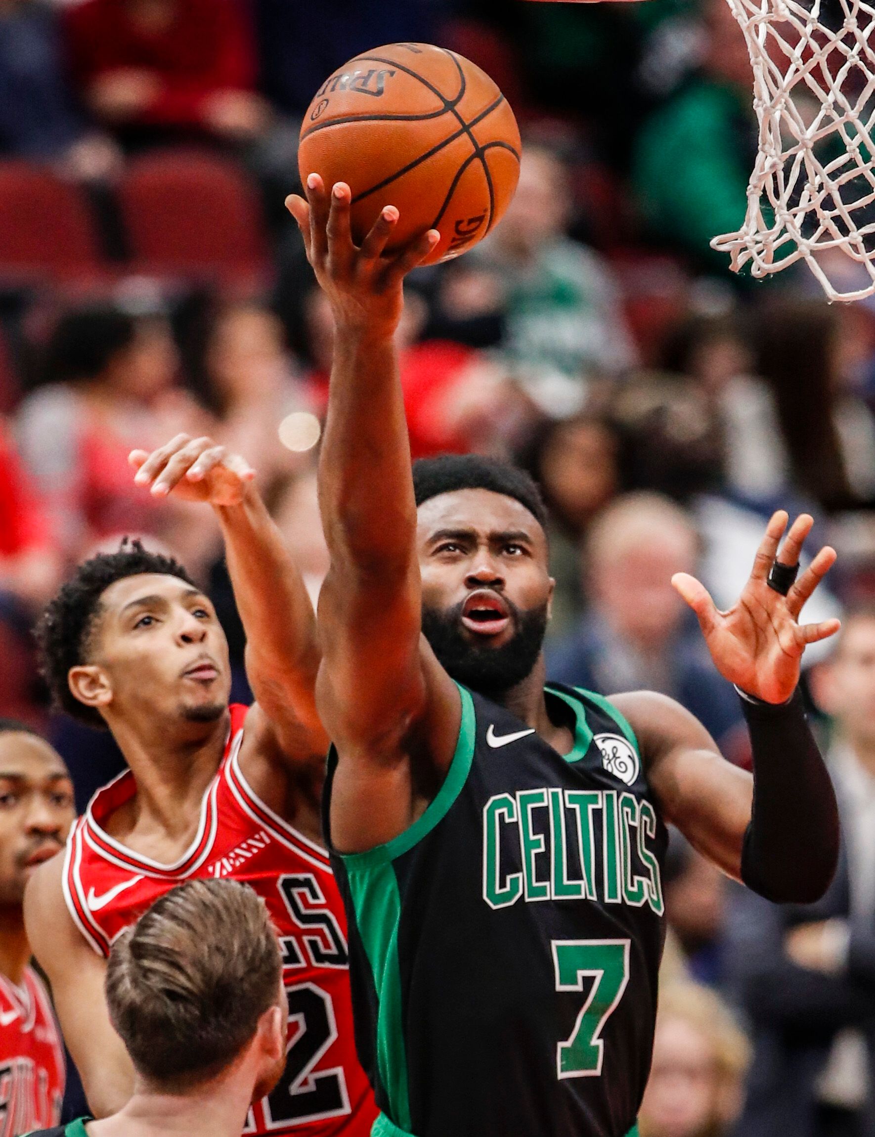 引着全球球 引着全球球