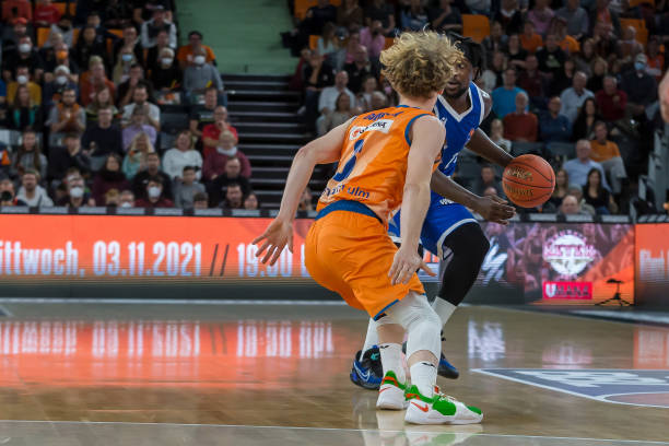 降档的范德 降档的范德